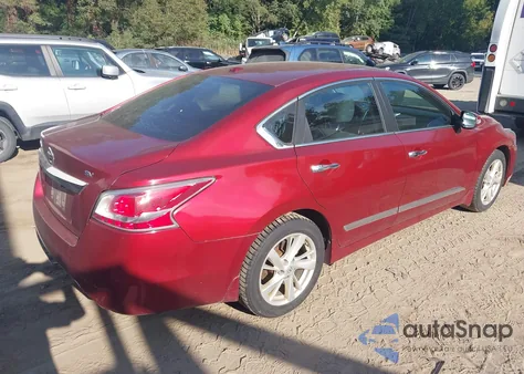 2015 Nissan Altima 2.5 Sv из США, поврежденный, VIN 1N4AL3AP2FC205373
